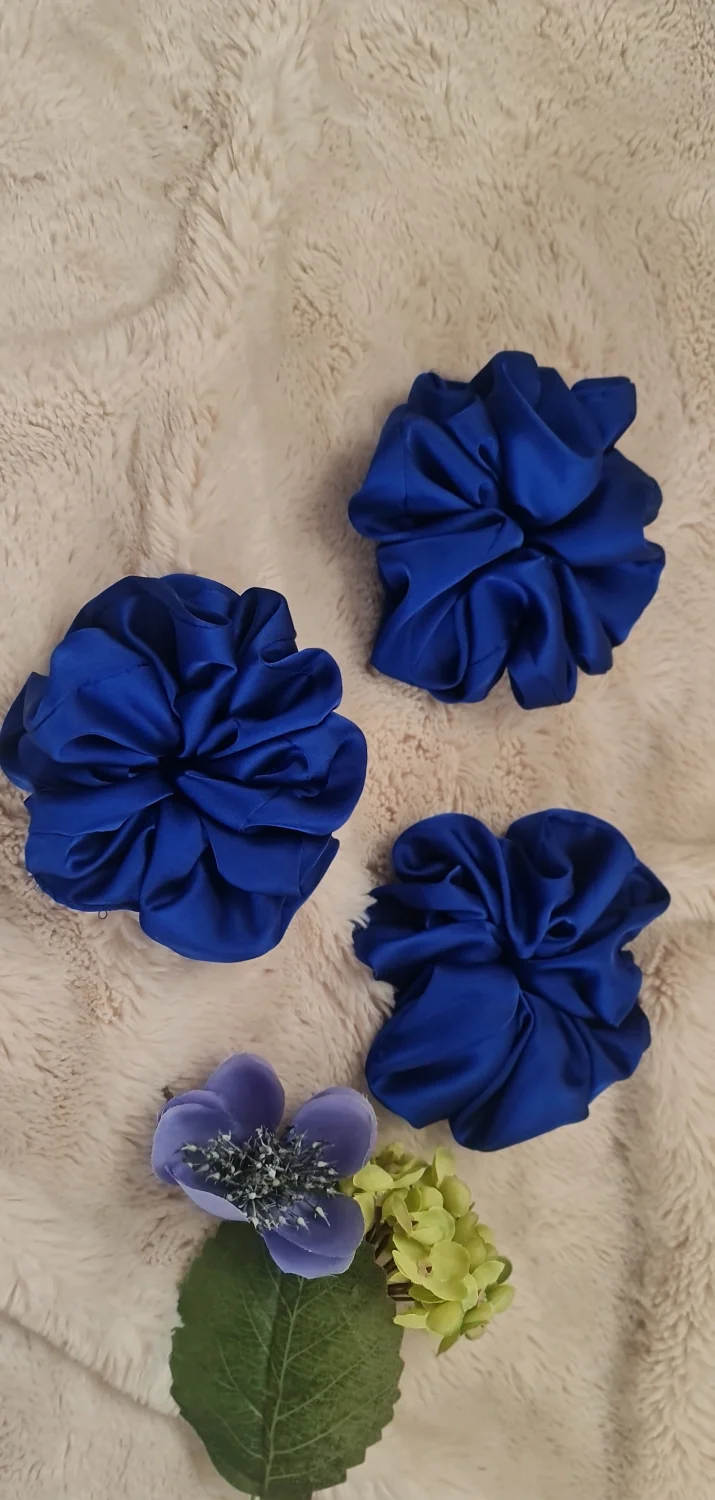 Scrunchie z dodatkiem jedwabiu standard